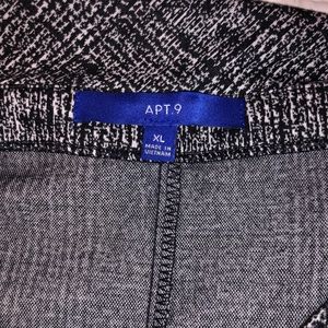 Apt. 9 Sleeveless Ruffle Jumpsuit, Cropped Capri